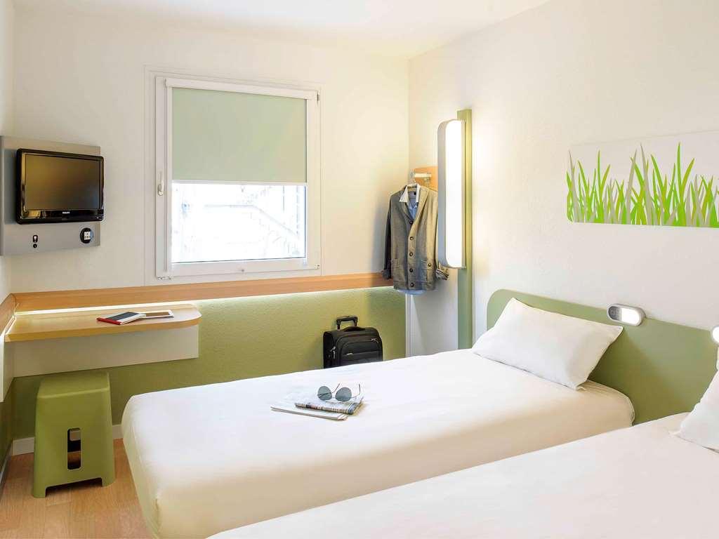 Ibis Budget Marseille Timone Номер фото