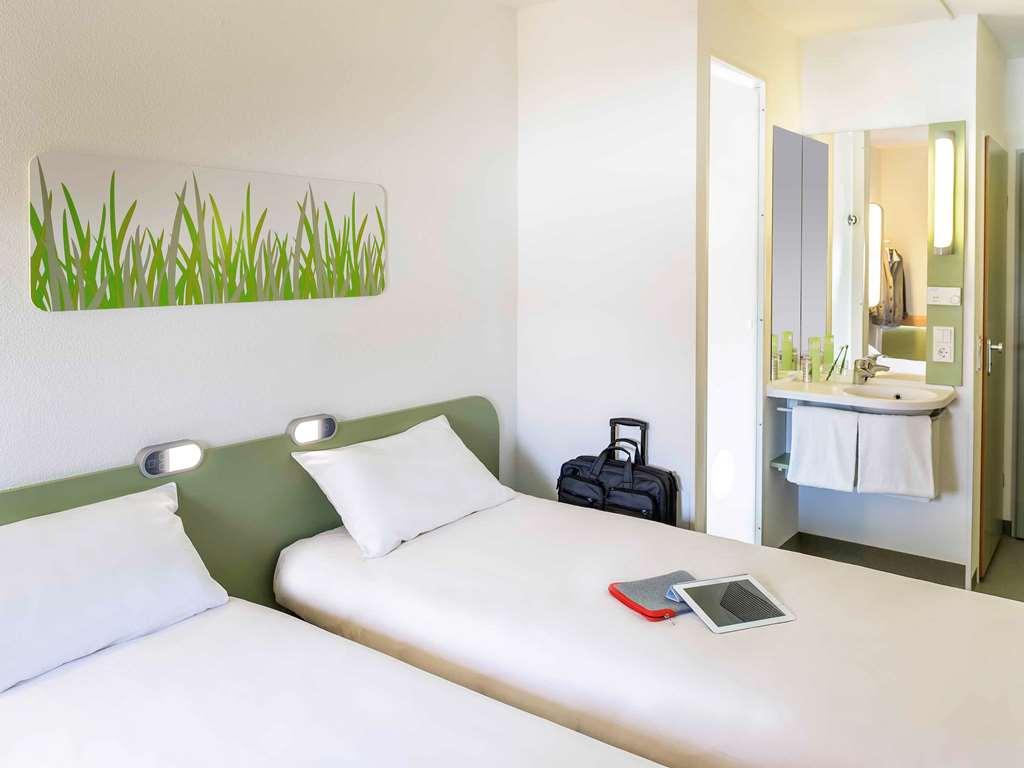 Ibis Budget Marseille Timone Номер фото