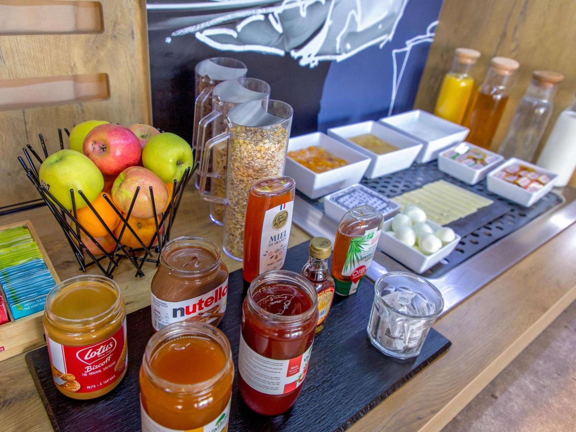 Ibis Budget Marseille Timone Экстерьер фото