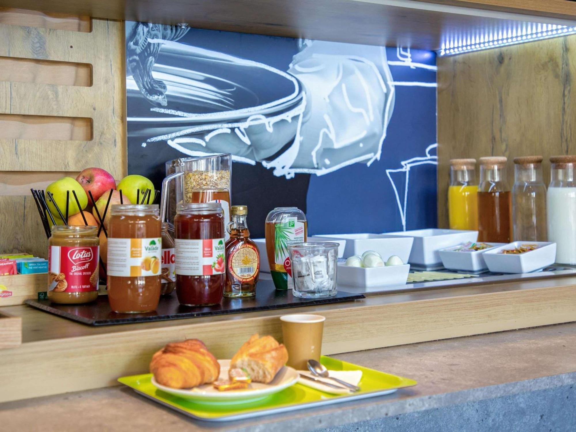 Ibis Budget Marseille Timone Экстерьер фото